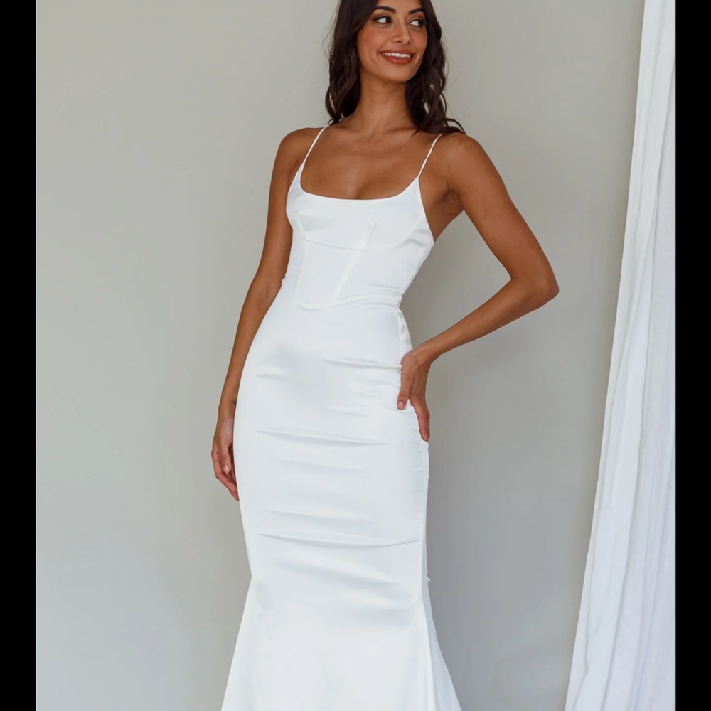 Selfie Leslie  White Dress